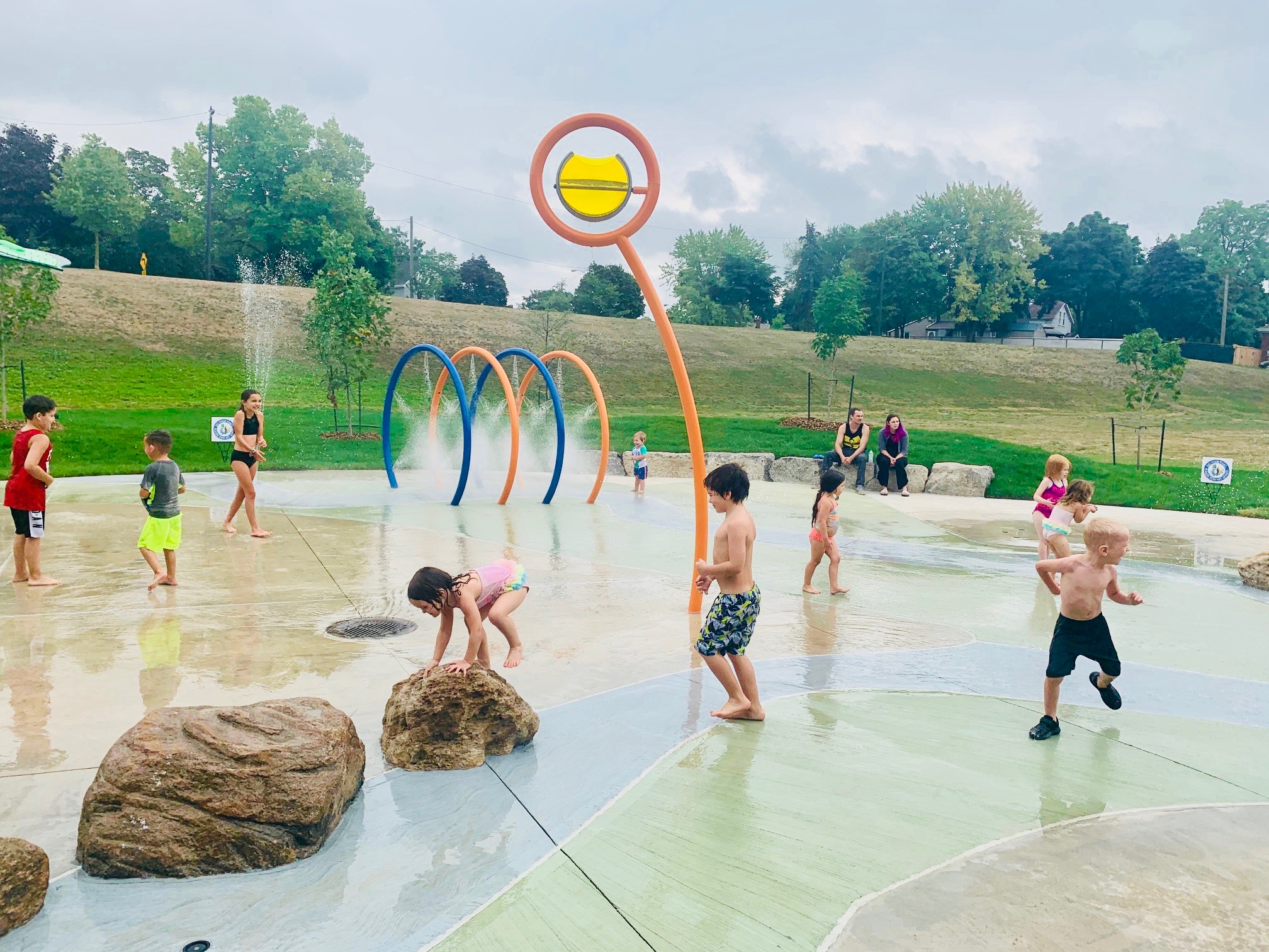 Kids in splash pad