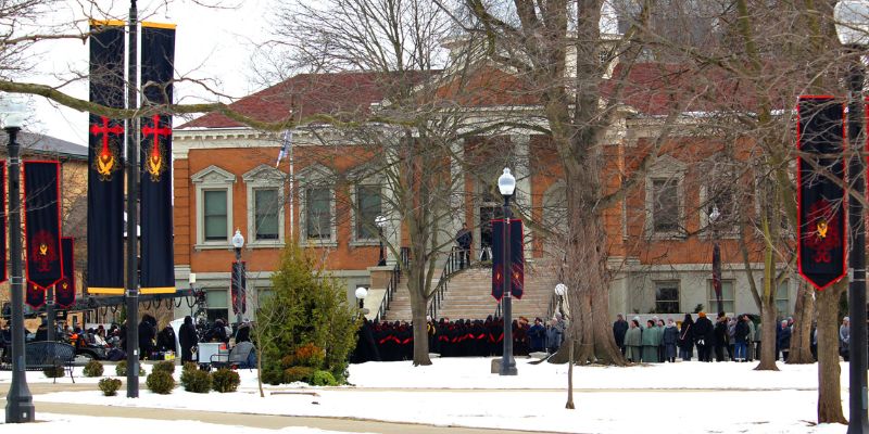 The Handmaid's Tale filming (season 5, episode 2) on George Street in Brantford, Ontario in March 2022.