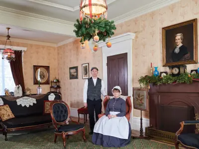 Bell-Homestead-Holidays_Newsroom.jpg